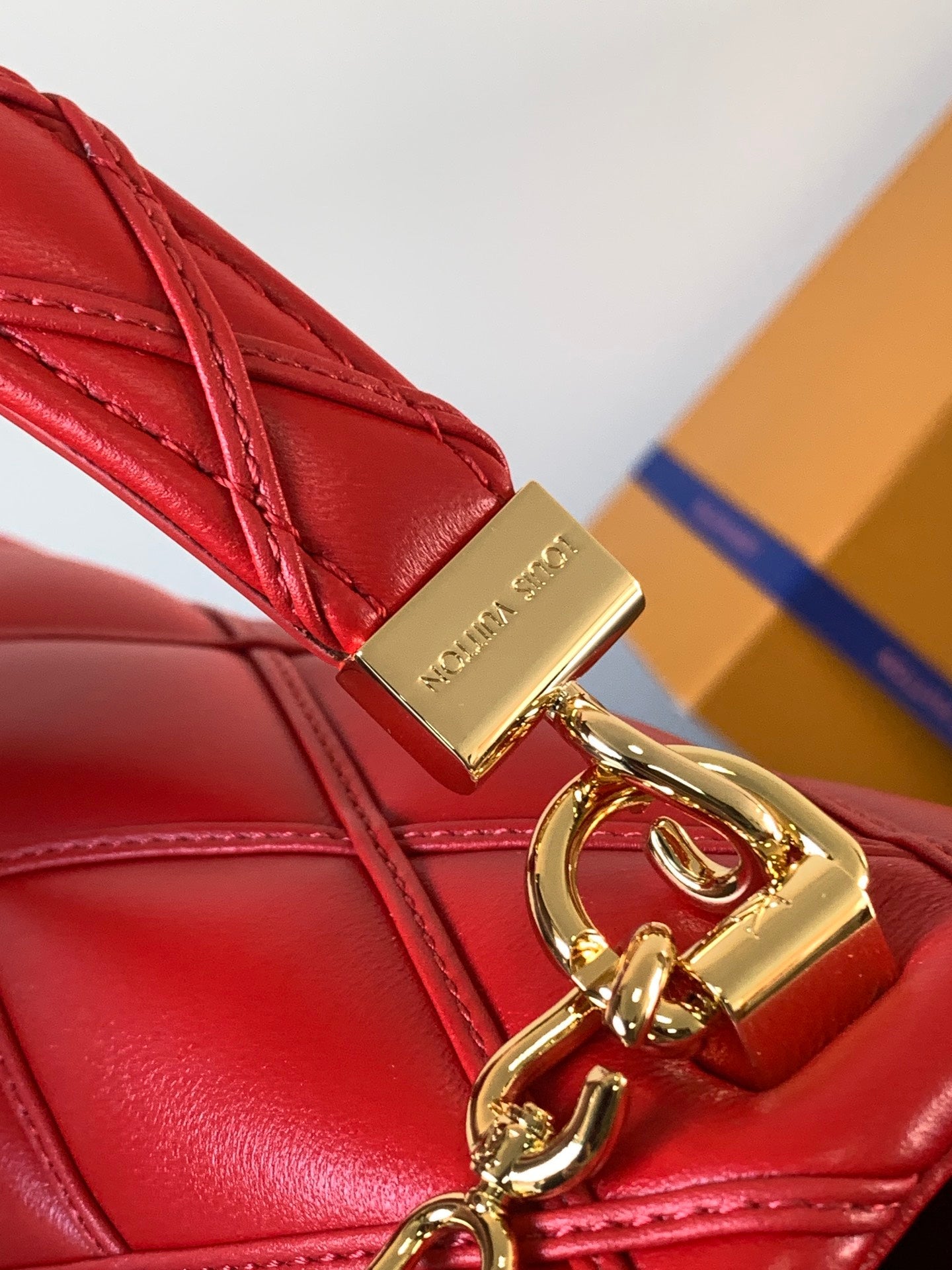 LV 25S GO-14 MM 23 IN CRIMSON RED QUILTED LAMBSKIN GOLD HARDWARE