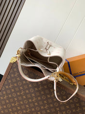 NÉONOÉ 26 IN WHITE AND PINK MONOGRAM CANVAS