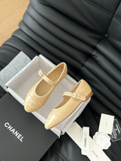 MARY JANE SHOES IN DARK CREAM LAMBSKIN