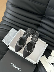 HIGH SLINGBACK IN BLACK MIX WHITE TWEED AND LAMBSKIN