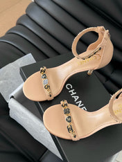 HIGH HEEL 7.5 MM SANDAL IN TAN BEIGE SHEEPSKIN WITH STICKERS
