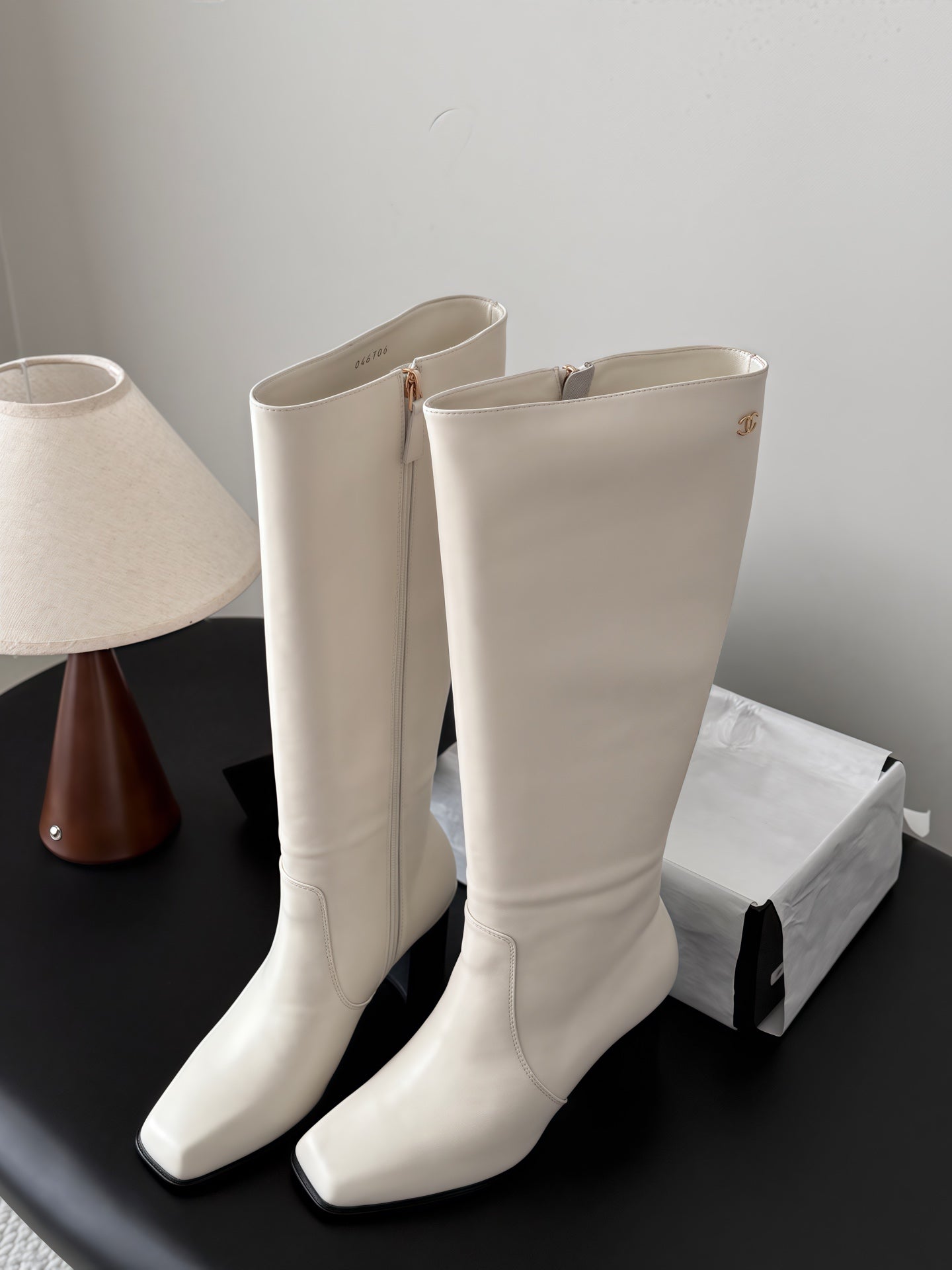 CHANEL 26S TALL BOOTS 70 MM IN CREAM WHITE CALFSKIN SQUARE TOE
