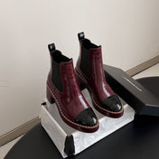 CHANEL 26S CHELSEA ANKLE BOOTS 70 MM IN BURGUNDY EMBOSSED AND BLACK PATENT