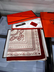 HERMES 26S SCARF 140 IN SILK AND CASHMERE 495971