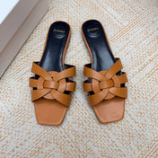 YSL 26S FLAT MULE SANDALS IN TAN CALFSKIN