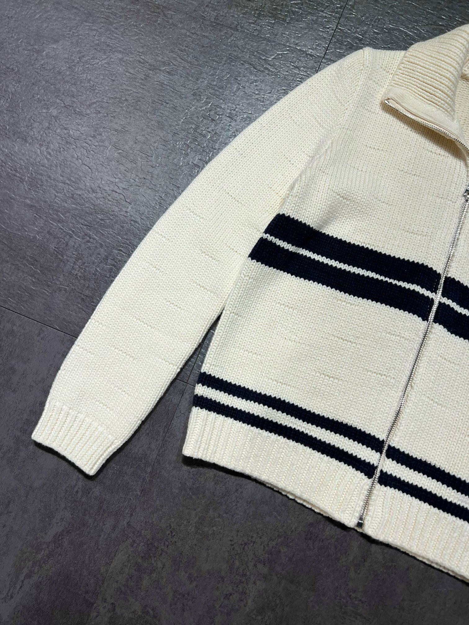 PRADA 26S ZIP-UP KNIT CARDIGAN 1206