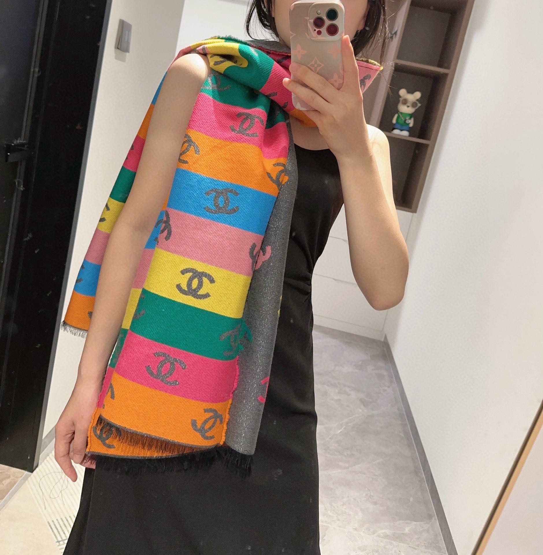 CC SCARF RAINBOW IN COLORFUL CASHMERE 428539