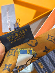 LV 26S SCARF 120 IN SILK 320693