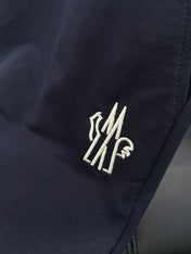 MONCLER 26S SHORTS 591