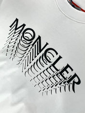 MONCLER 26S SHORT-SLEEVE T-SHIRT 676