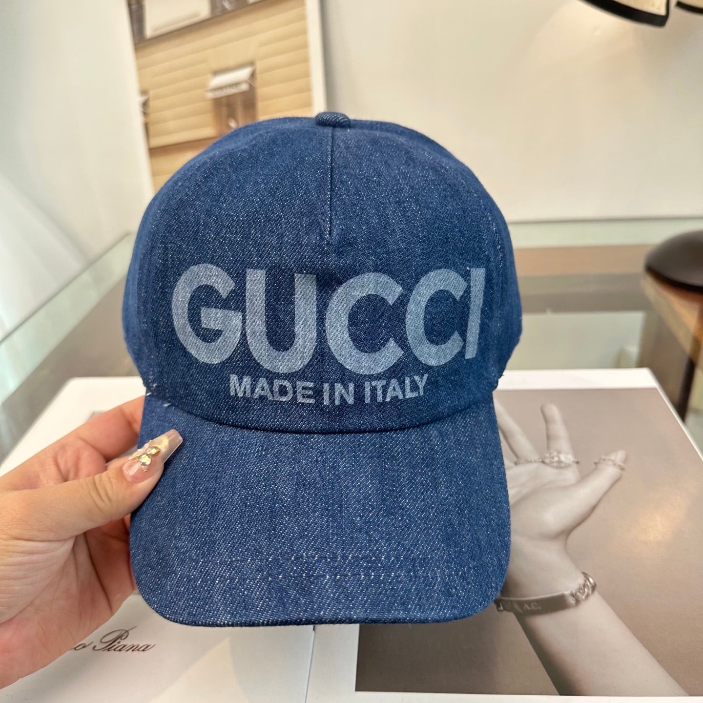 GUCCI 26S BASEBALL CAP STYLE 232