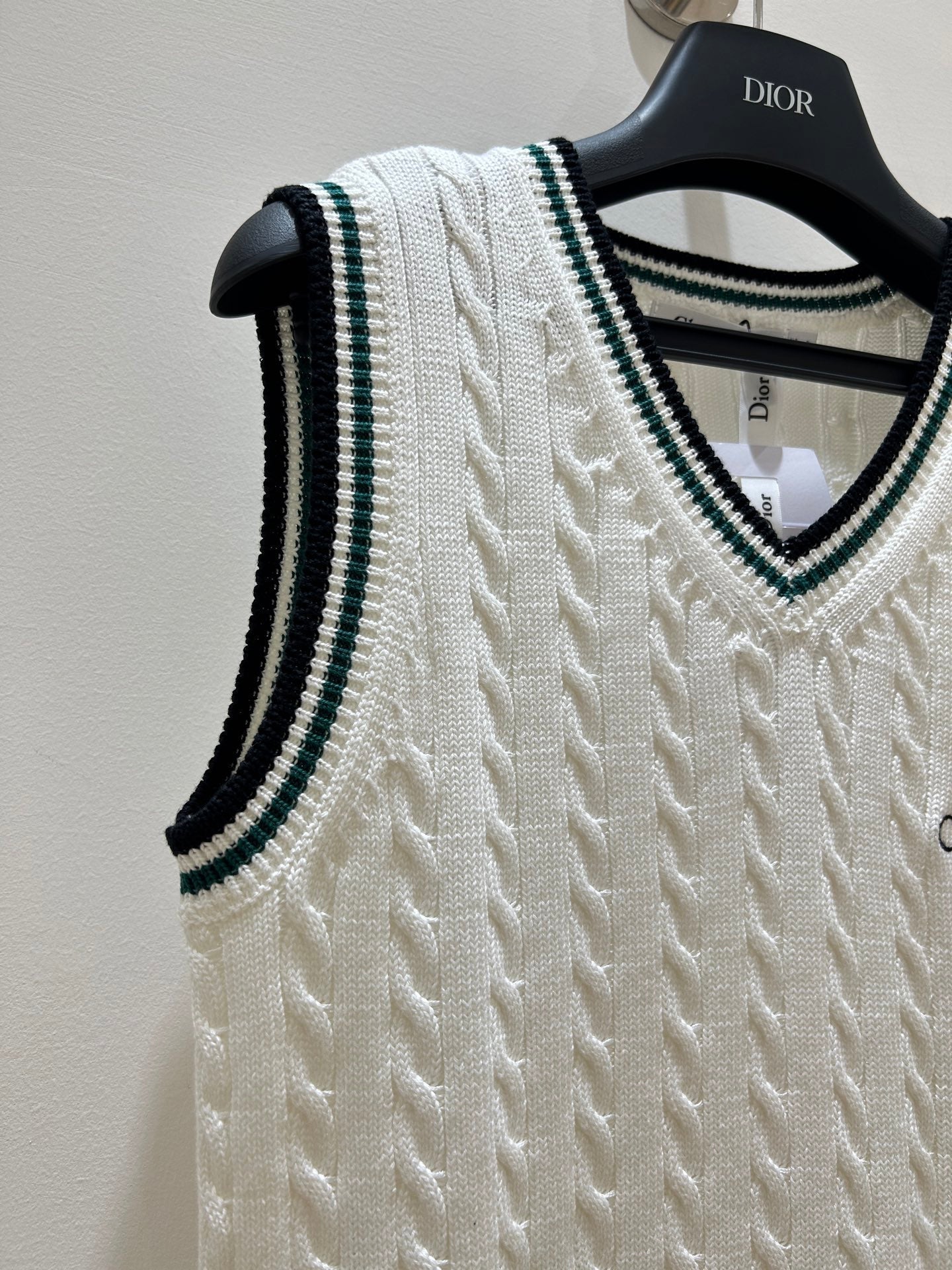 DIOR 25S KNITTED VEST STYLE 145