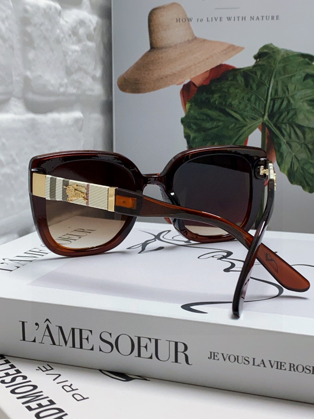 BURBERRY 26S SQUARE FRAME IN ACETATE 408351