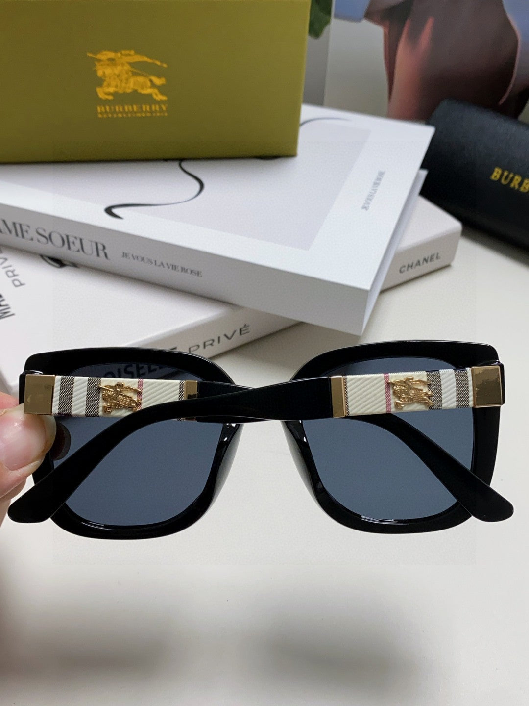 BURBERRY 26S SQUARE FRAME IN ACETATE 408353