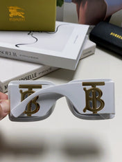 BURBERRY 26S SQUARE FRAME IN ACETATE 408178