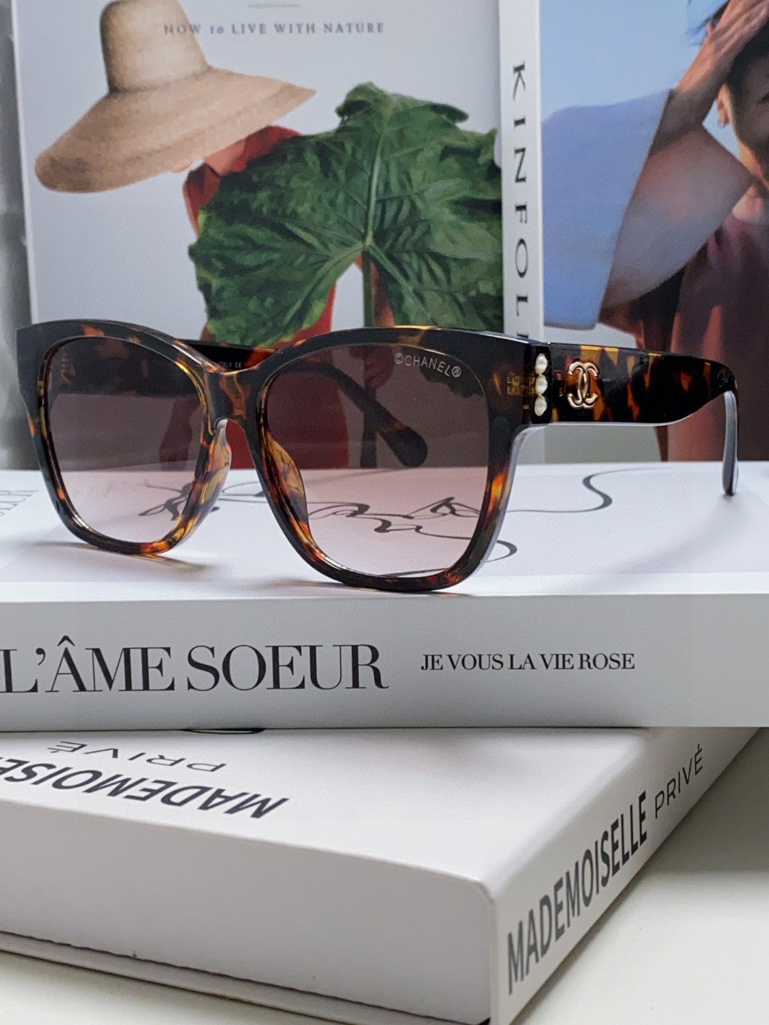CHANEL 26S OVAL FRAME IN ACETATE 399816