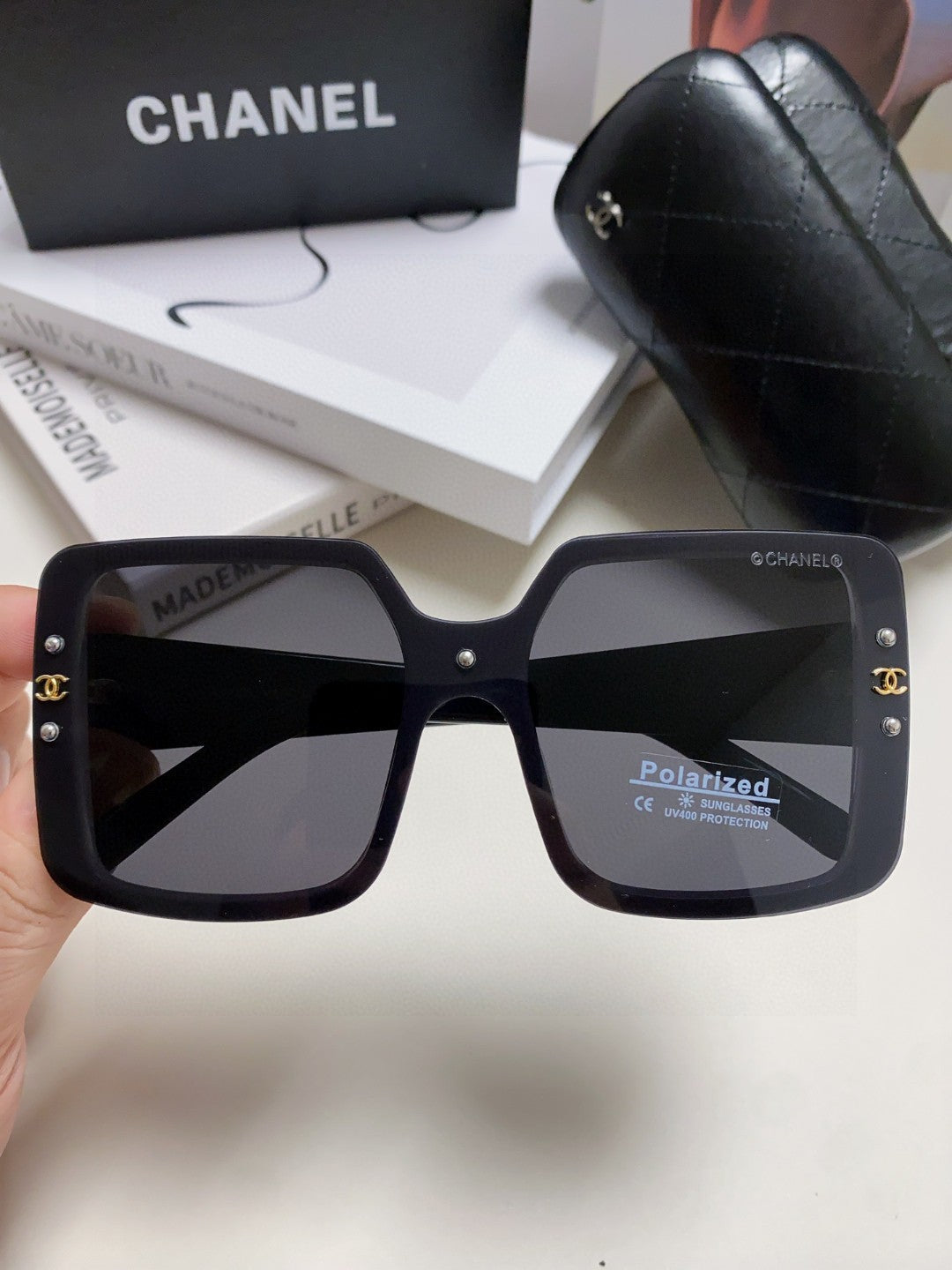 CHANEL 26S OVERSIZED SQUARE SHAPE IN ACETATE 399829