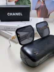 CHANEL 26S OVERSIZED SQUARE SHAPE IN ACETATE 399831