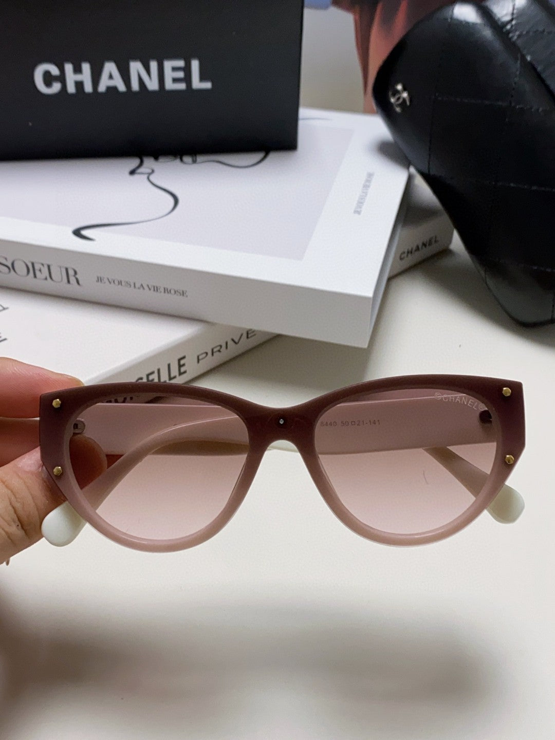 CHANEL 26S CAT EYE SHAPE IN ACETATE 399834