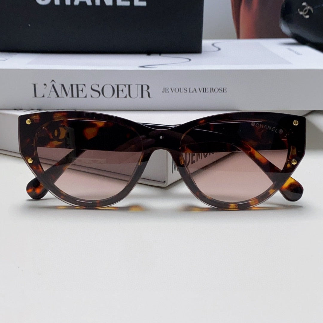 CHANEL 26S CAT EYE SHAPE IN ACETATE 399835