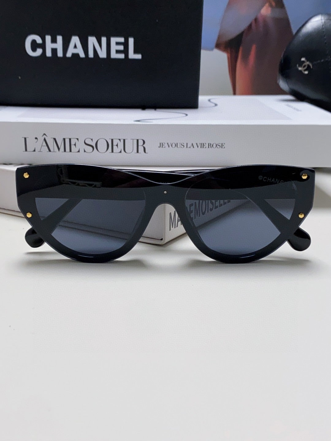 CHANEL 26S CAT EYE SHAPE IN ACETATE 399836