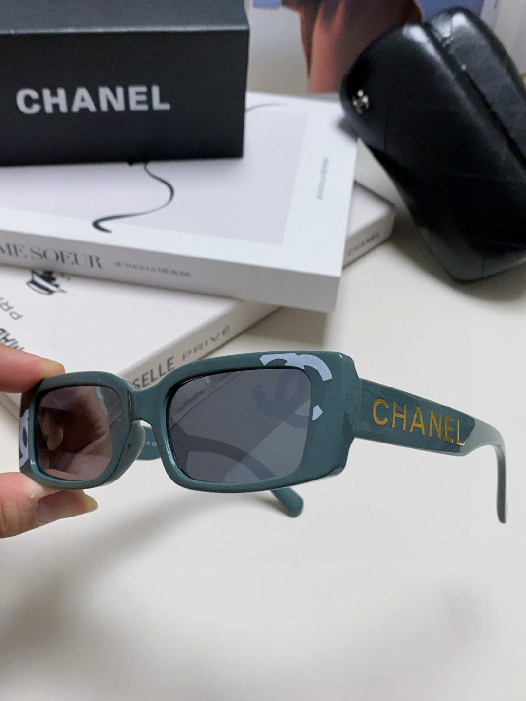 CHANEL 26S RECTANGULAR FRAMES IN ACETATE 399857
