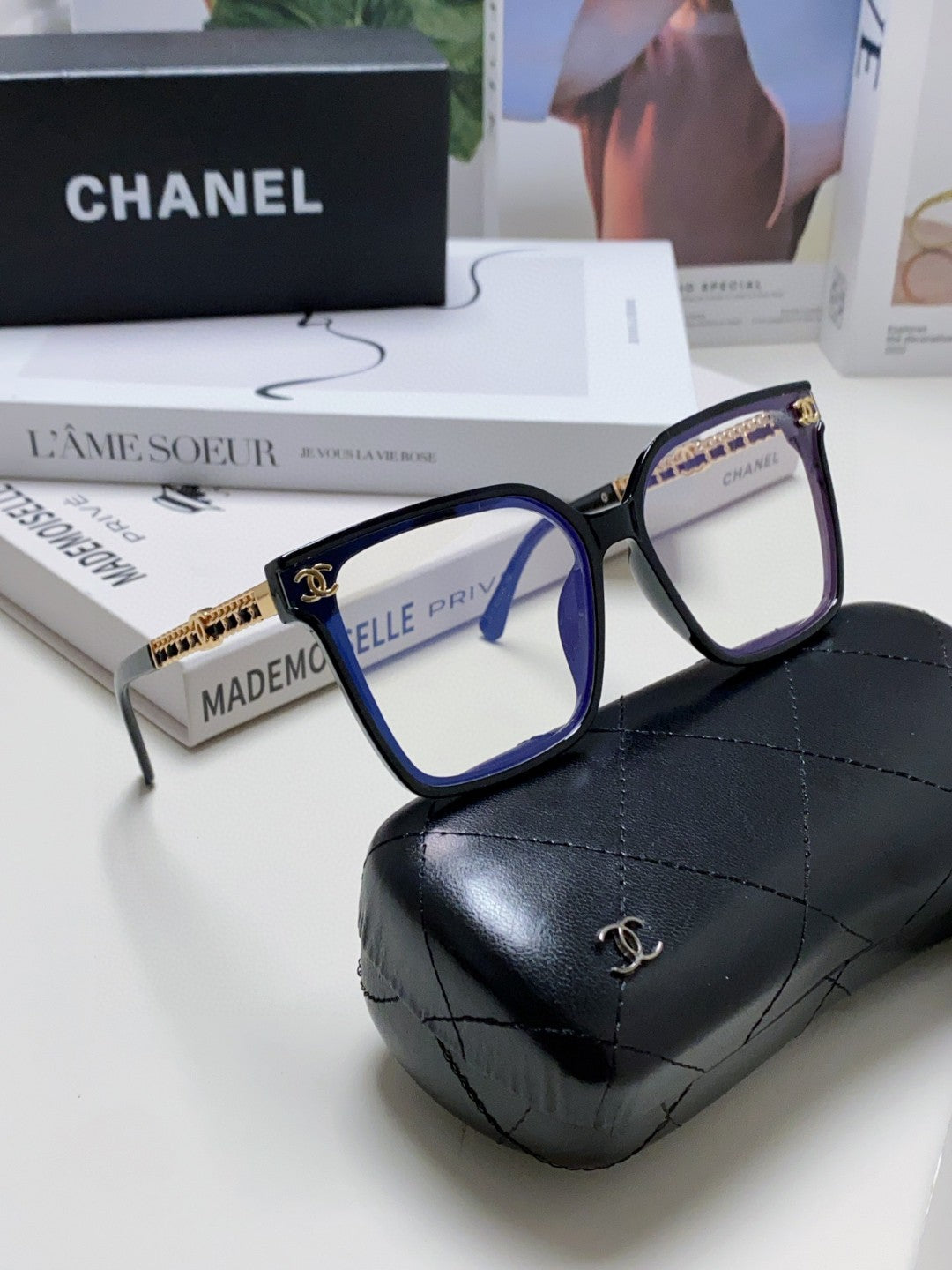 CHANEL 26S ROUNDED SQUARE FRAME IN ACETATE 404627