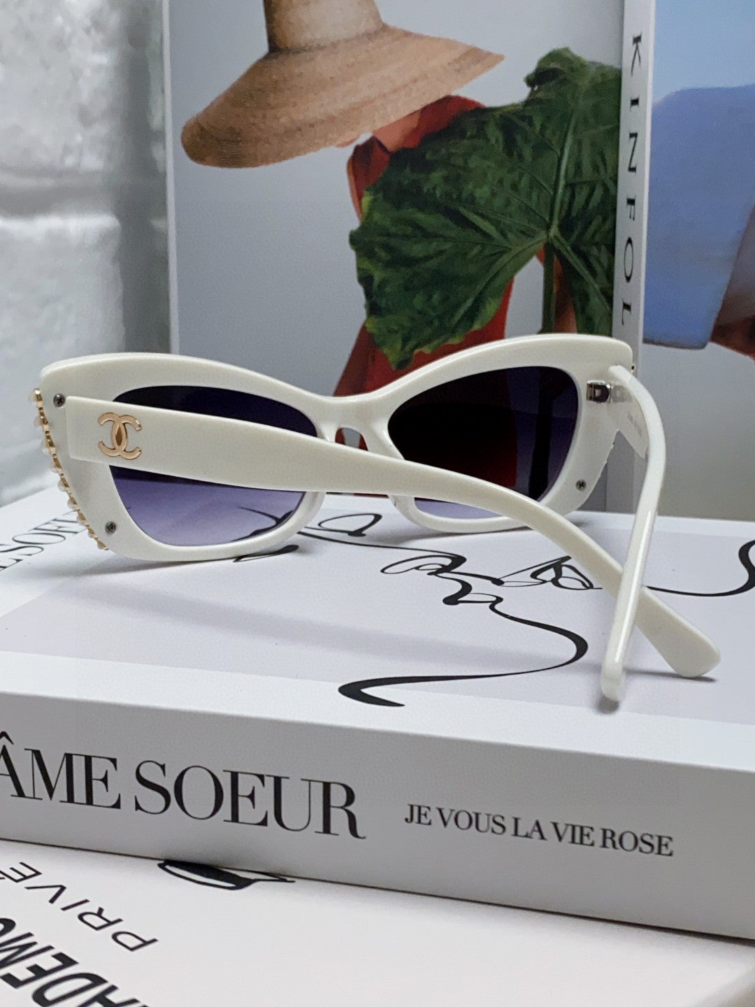 CHANEL 26S SHARP CAT EYE FRAME IN ACETATE 404641