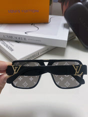EVIDENCE SUNGLASSES 574717 IN BLACK ACETATE MONOGRAM ON LENS