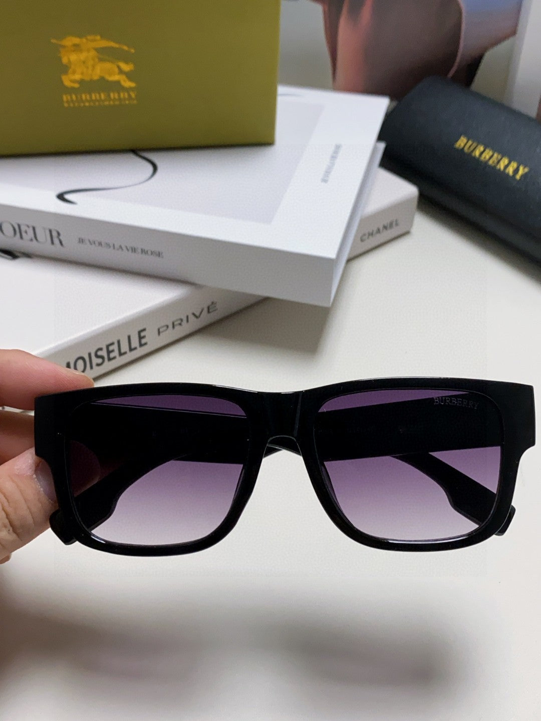 BURBERRY 26S SQUARE FRAME IN ACETATE 417204