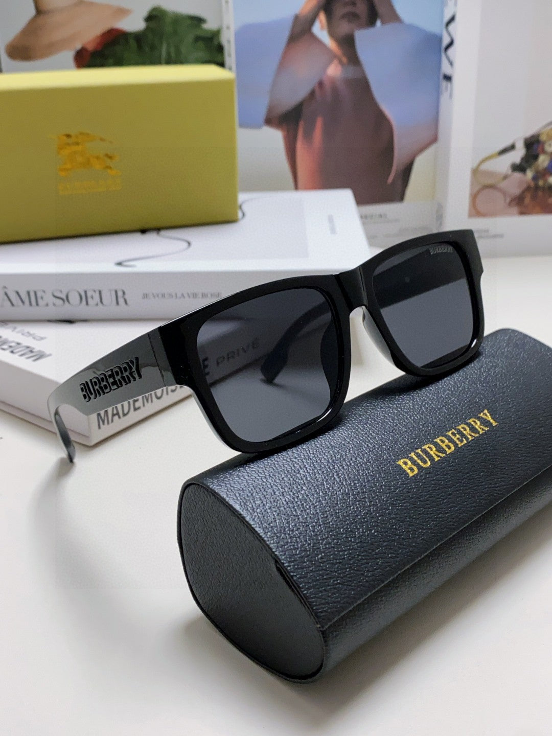 BURBERRY 26S SQUARE FRAME IN ACETATE 417205