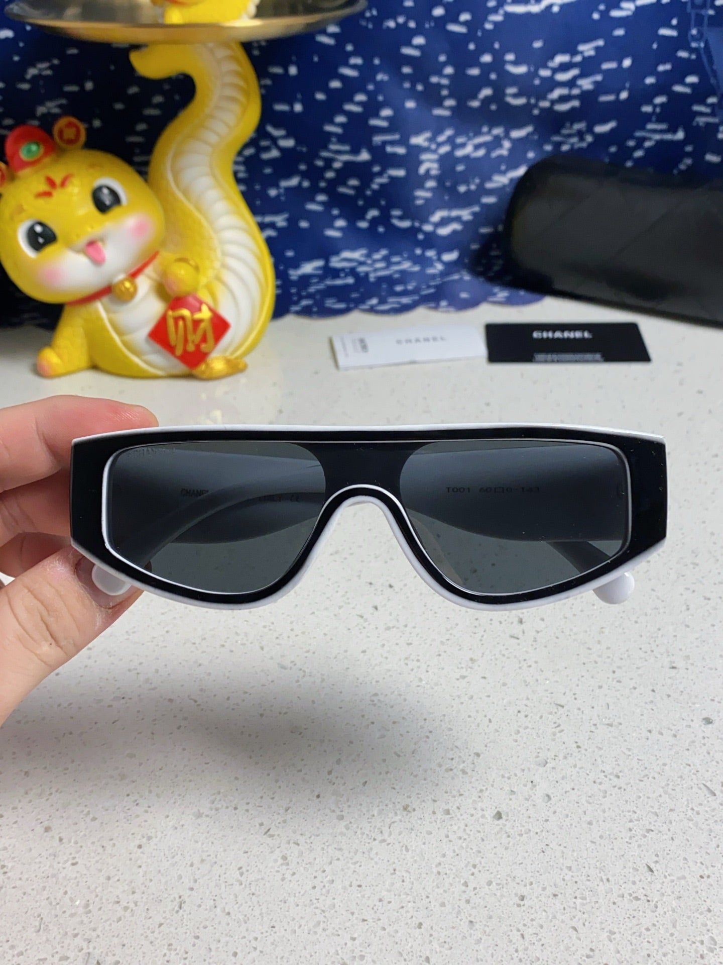 CHANEL 26S SHIELD FRAME IN ACETATE 417173