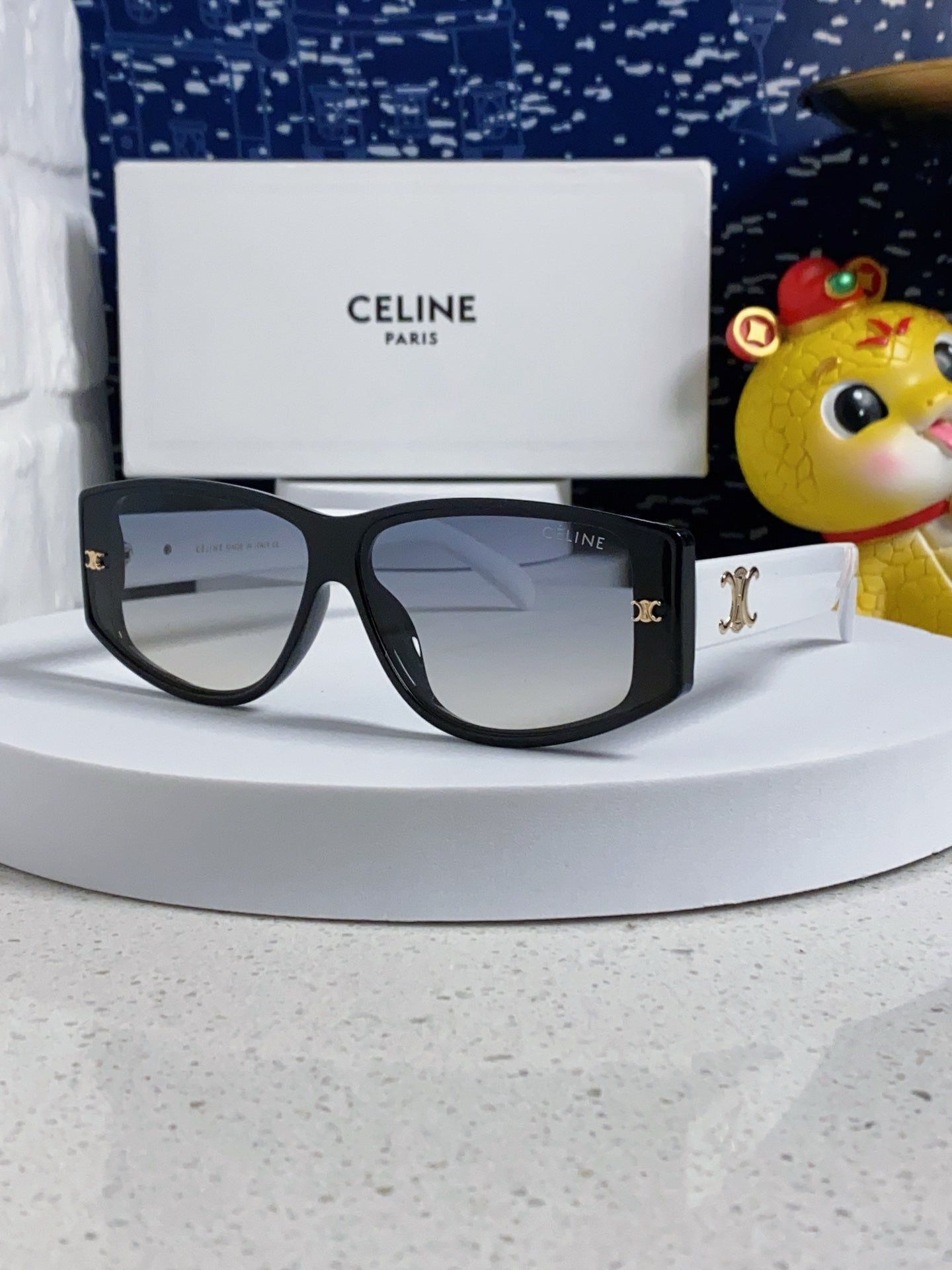 CELINE 26S SQUARE FRAME IN ACETATE 420535
