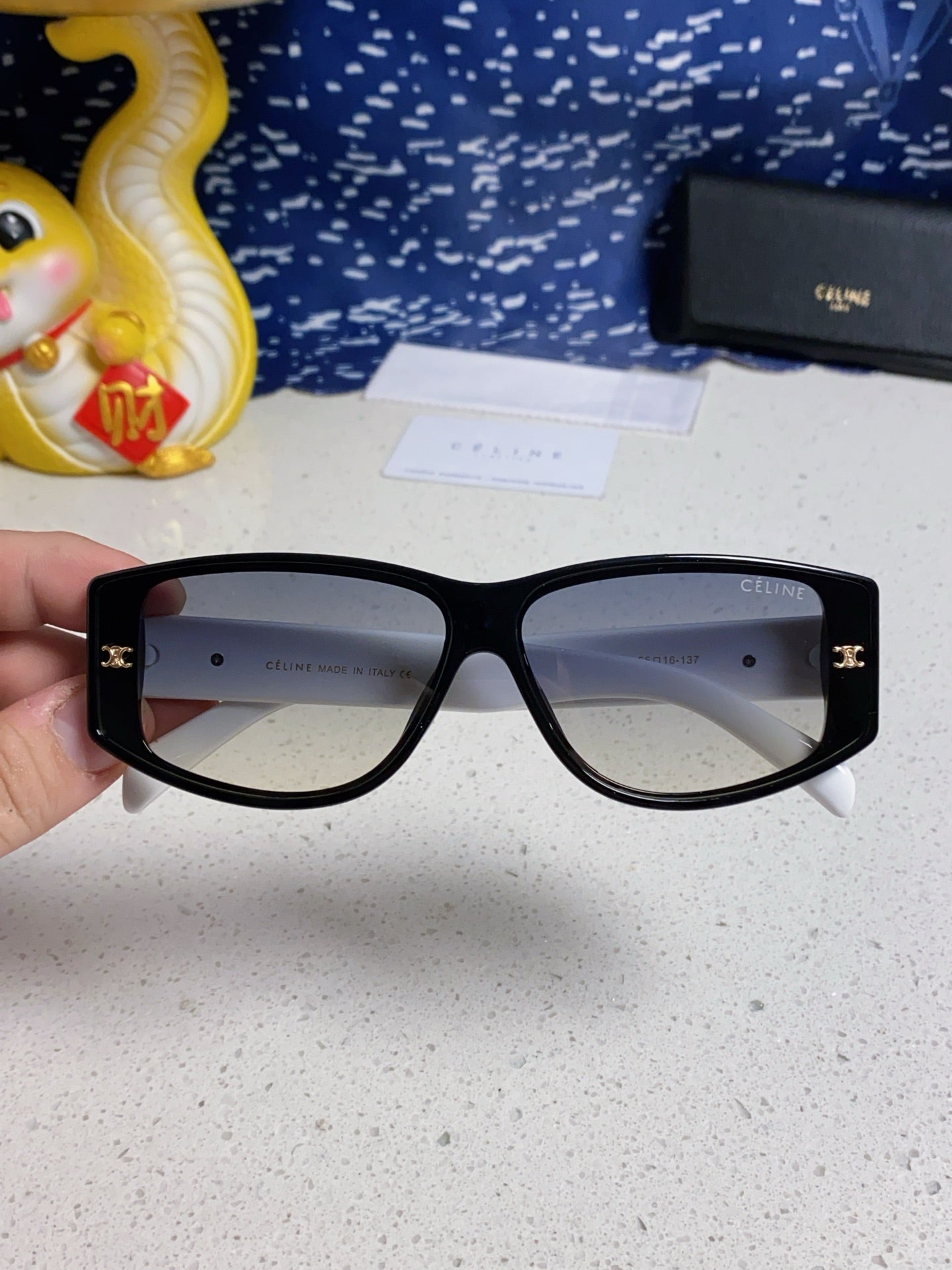 CELINE 26S SQUARE FRAME IN ACETATE 420535