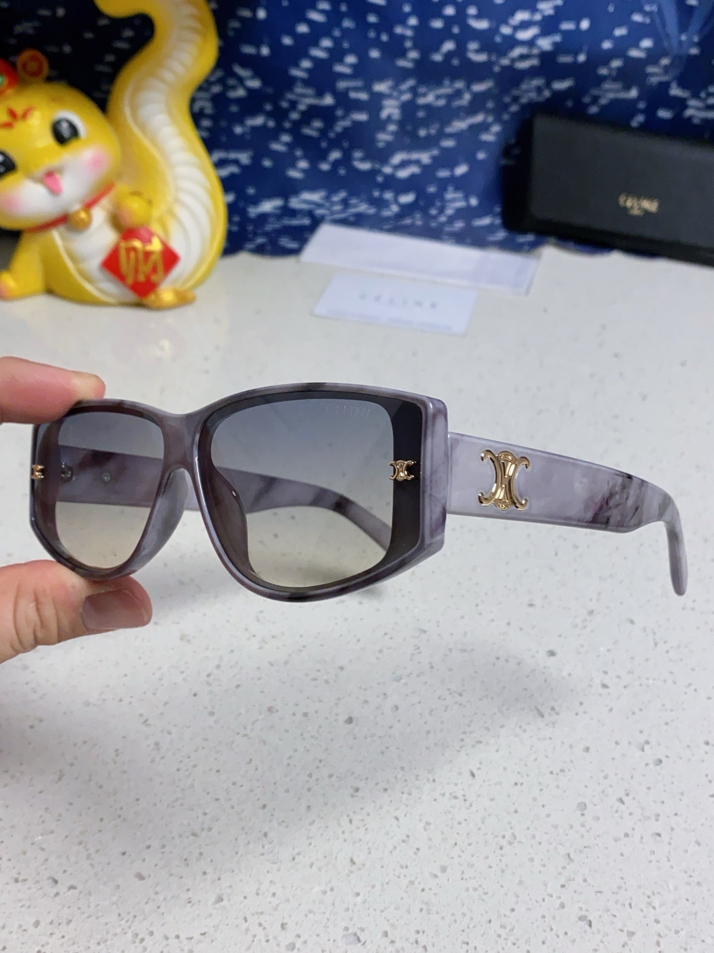 CELINE 26S SQUARE FRAME IN ACETATE 420536