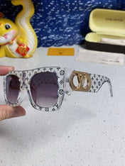 LINK SQUARE SUNGLASSES 570271 IN CLEAR ACETATE MONOGRAM LOGO ON FRAME