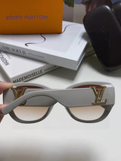 ICON CAT EYE SUNGLASSES 570246 IN GREY ACETATE