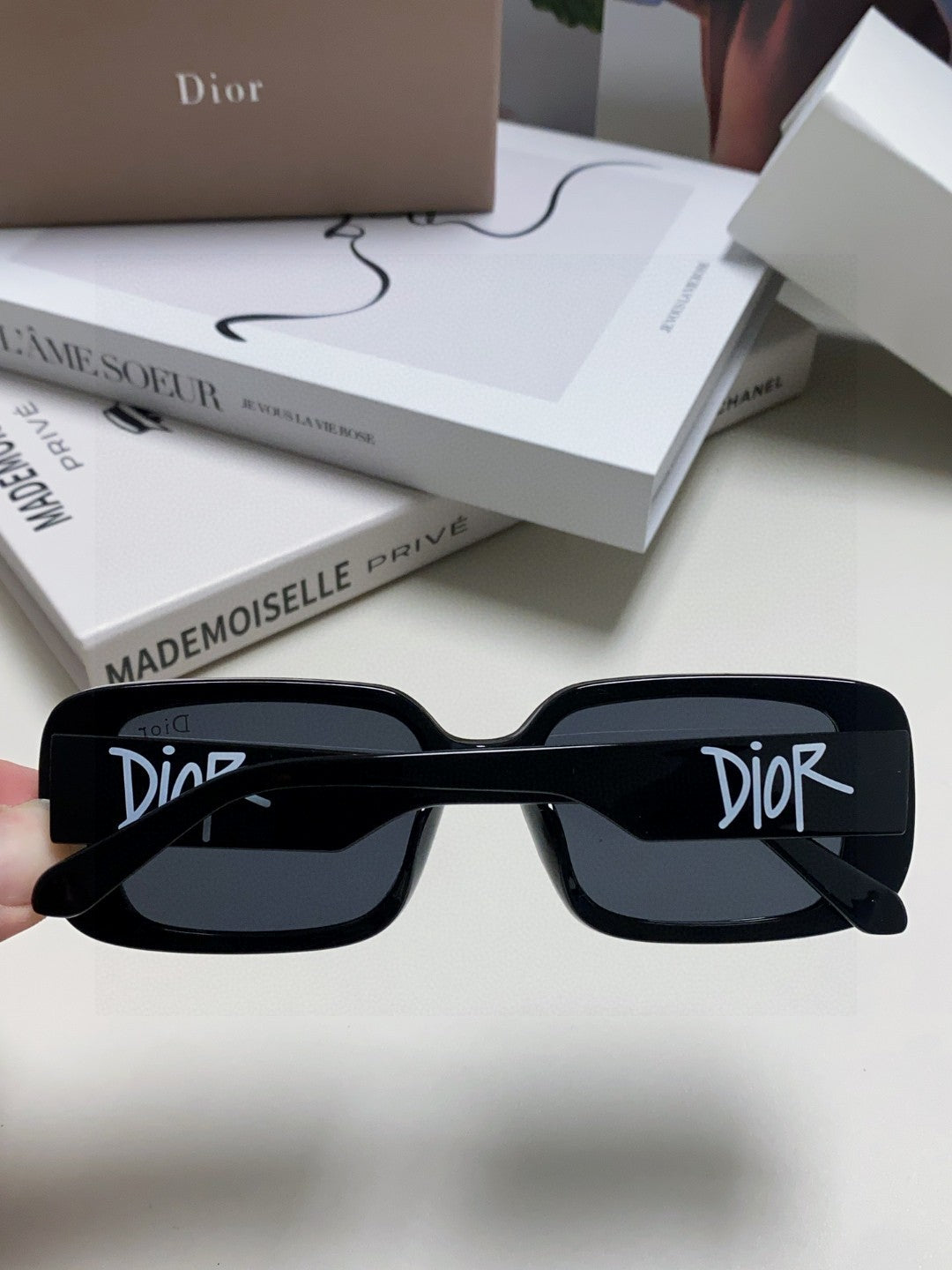 DIOR 26S RECTANGULAR FRAME IN BLACK ACETATE 422577