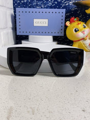 GUCCI 26S OVERSIZED SQUARE FRAME IN ACETATE 424594