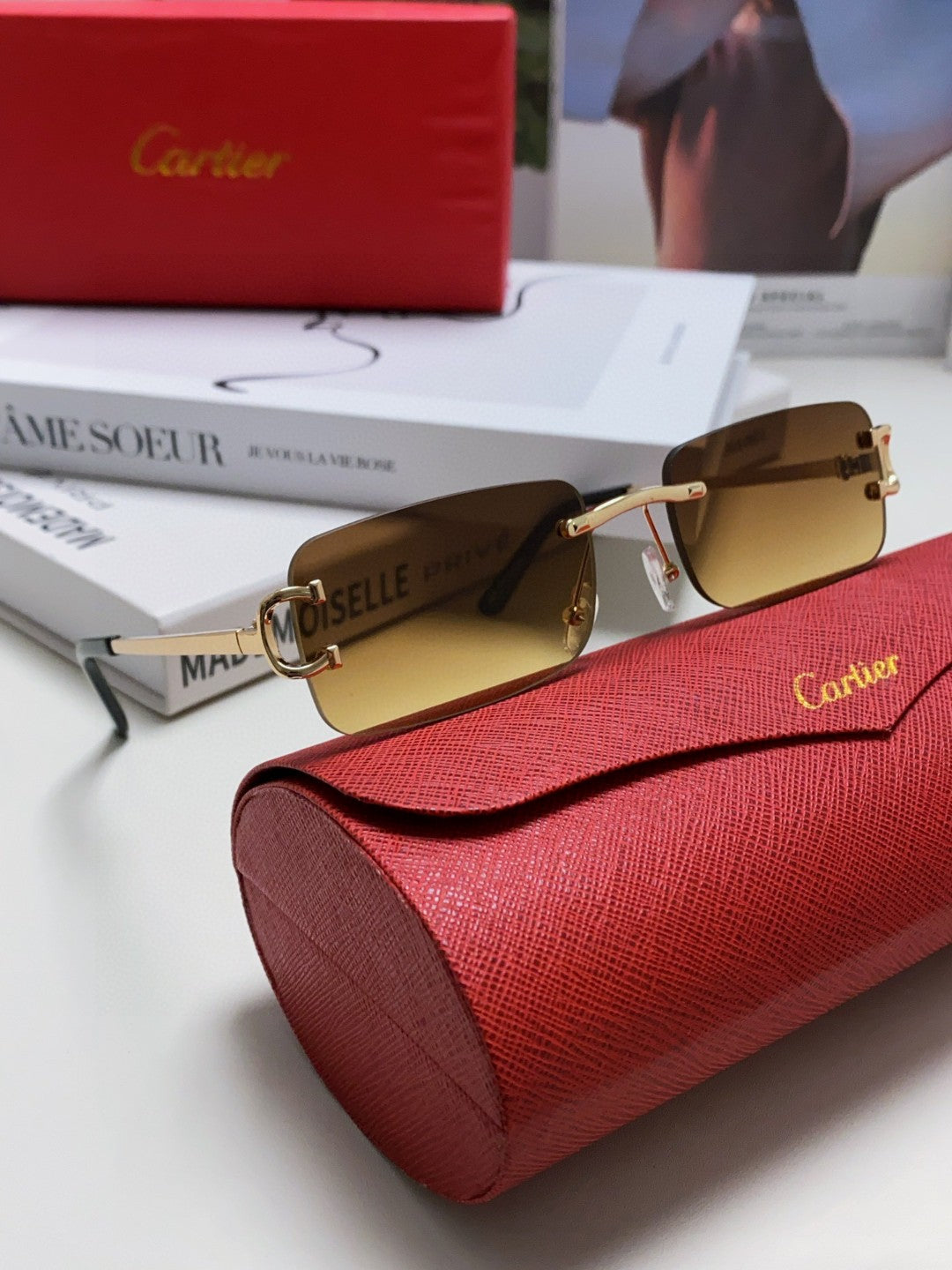 CARTIER 26S RECTANGULAR FRAME IN METAL 443359