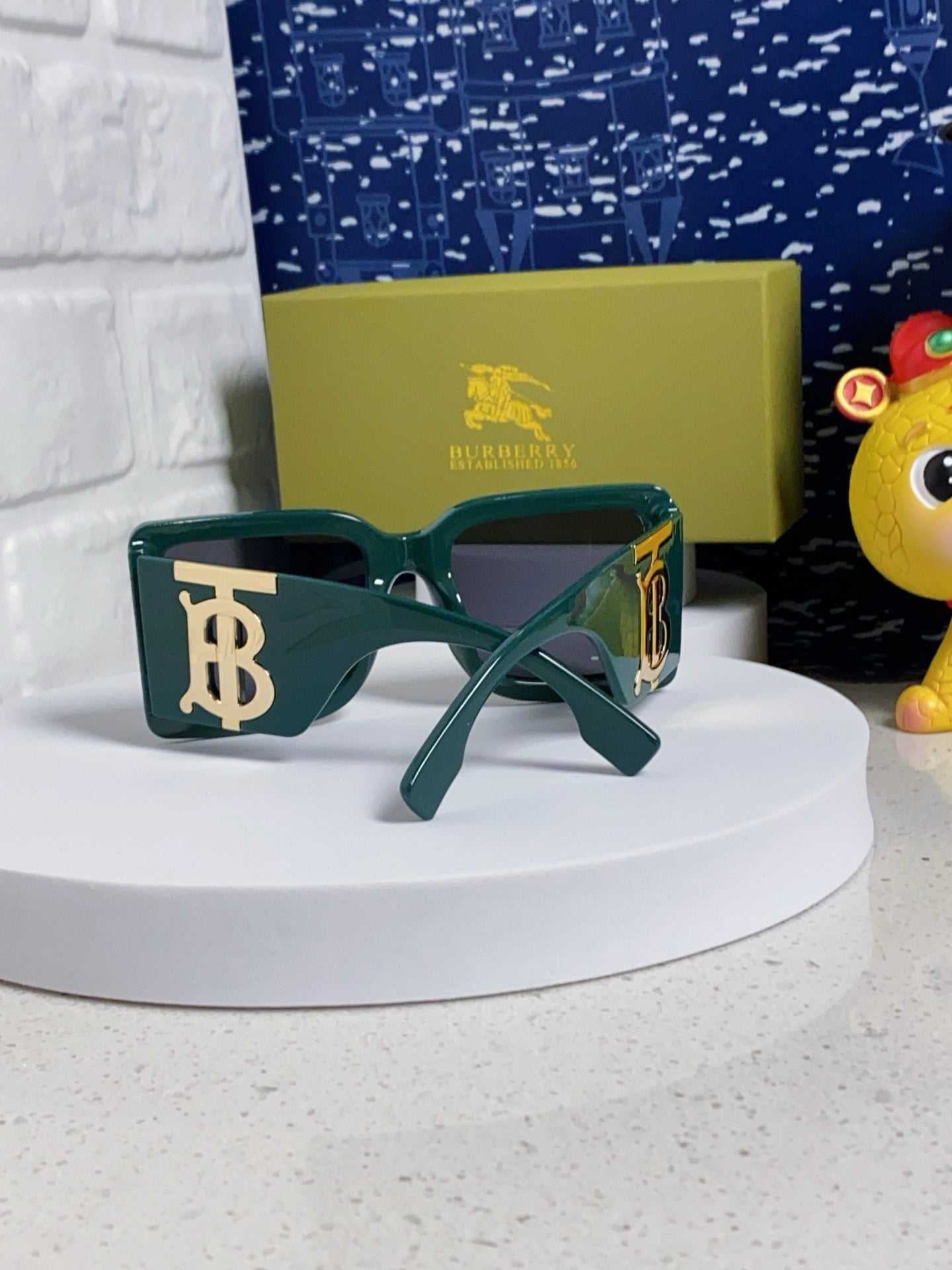 BURBERRY 26S SQUARE FRAME IN ACETATE 430890