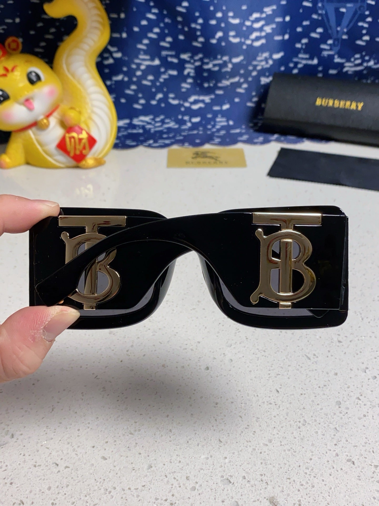 BURBERRY 26S SQUARE FRAME IN ACETATE 430895