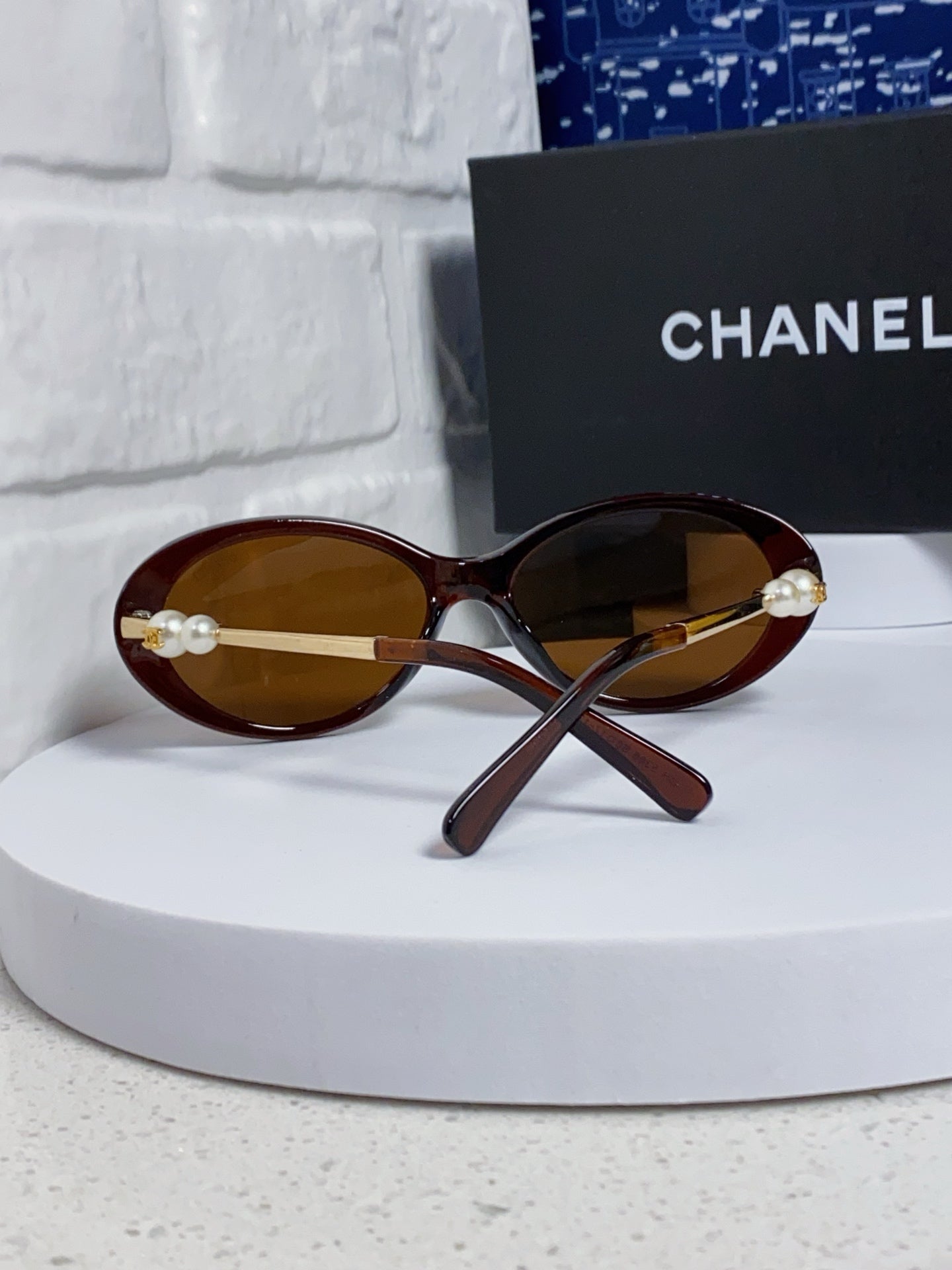 CHANEL 26S OVAL FRAME IN BROWN ACETATE 413423