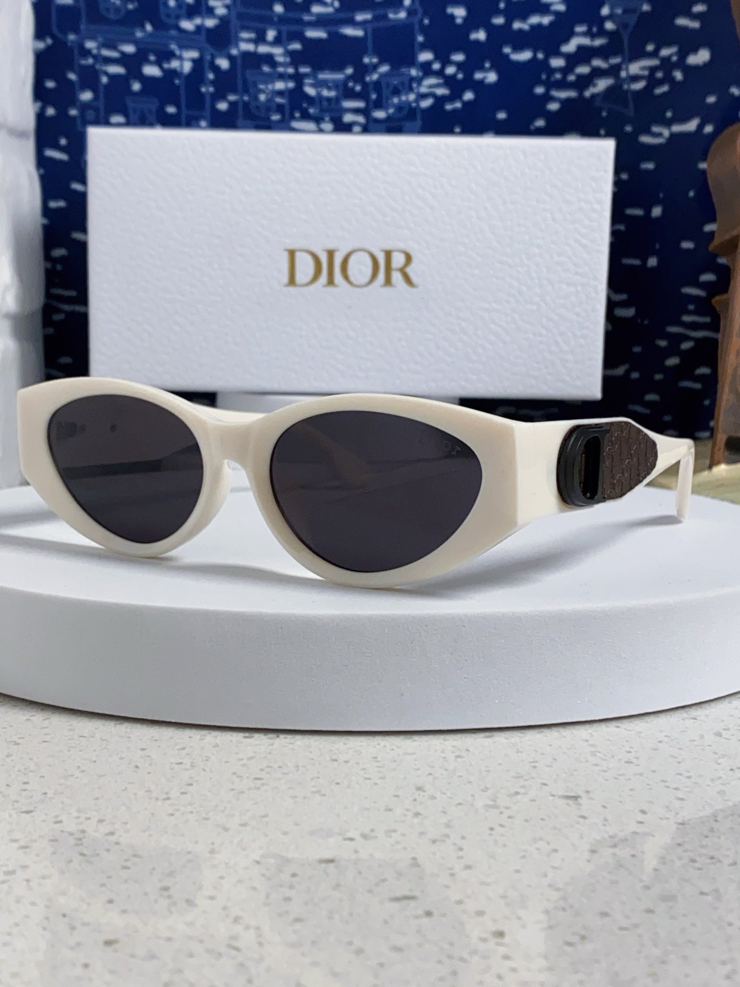 DIOR 26S CAT EYE FRAME IN ACETATE 394622