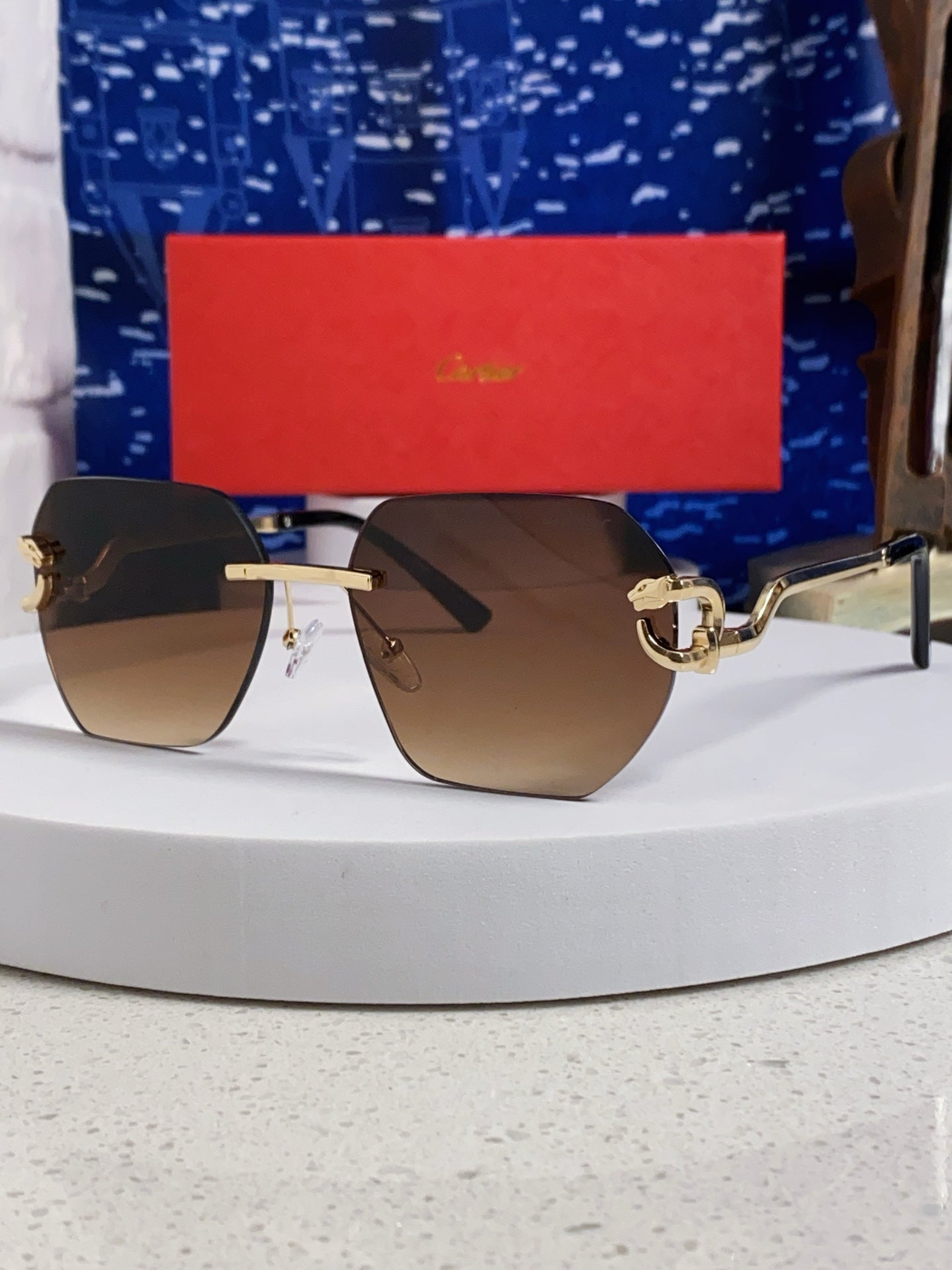 CARTIER 26S SQUARE OVERSIZE FRAME IN METAL 443235