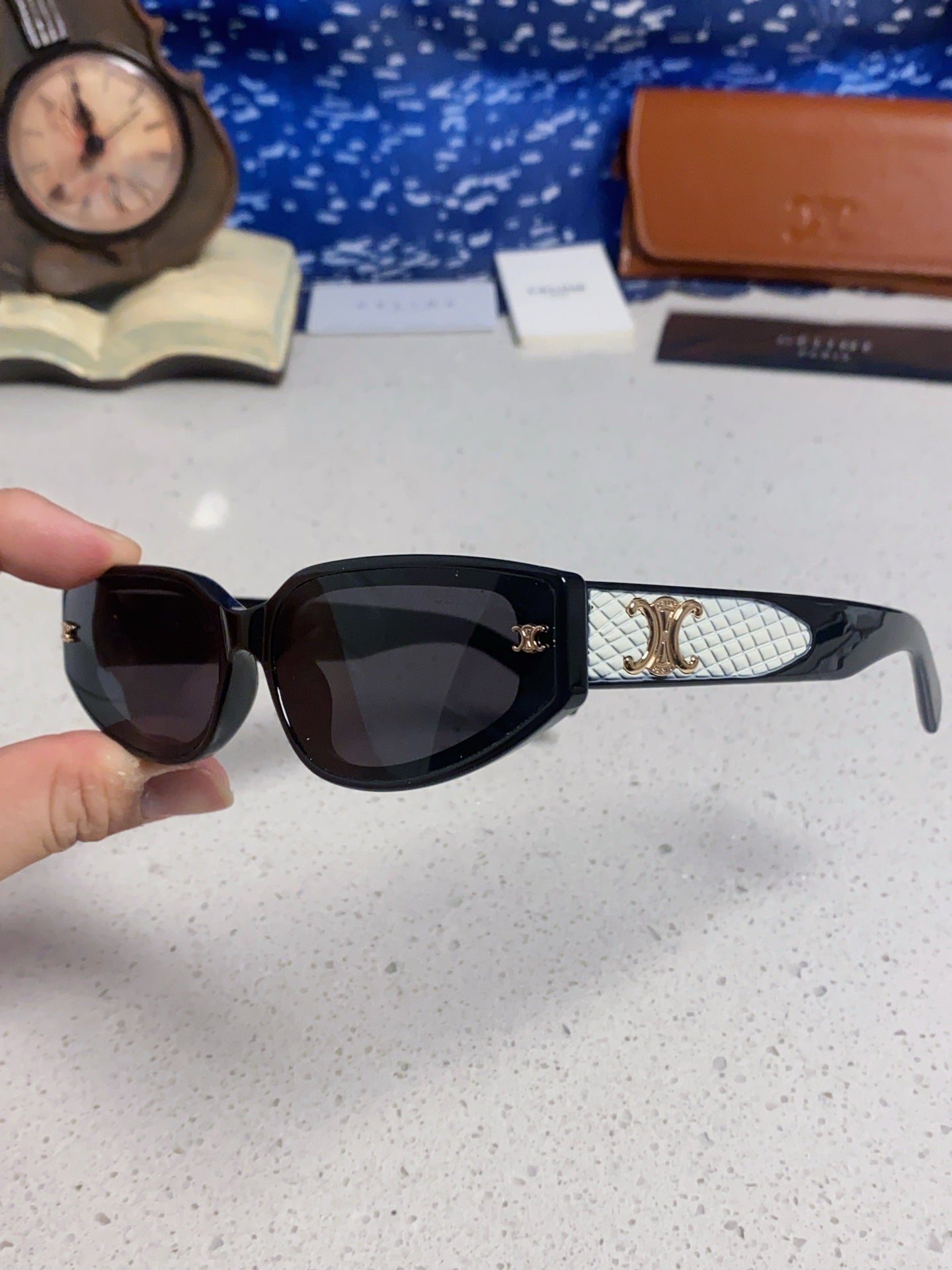 CELINE 26S OCTAGONAL FRAME IN ACETATE 429559