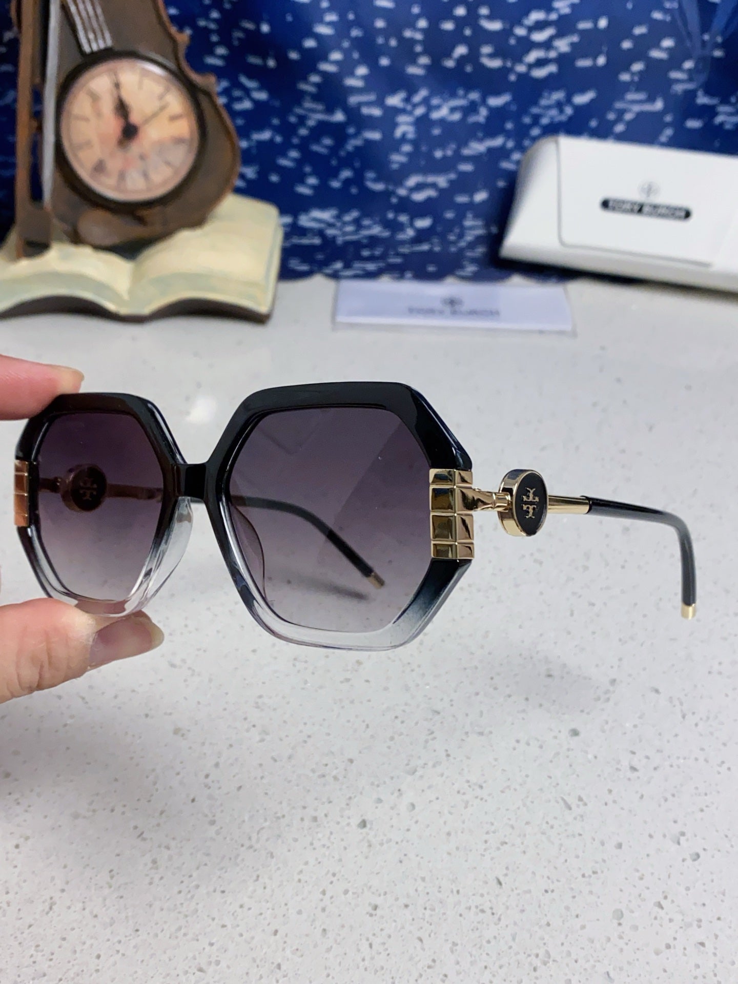 BURBERRY 26S SQUARE FRAME IN ACETATE 408243