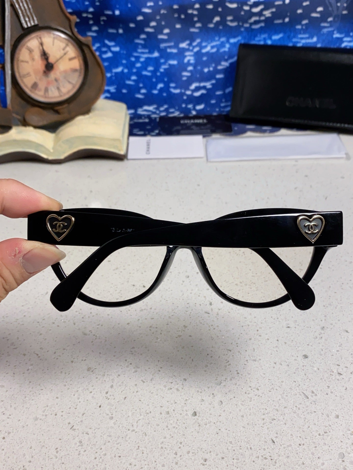 CHANEL 26S BUTTERFLY SHAPE IN ACETATE 417192