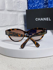 CHANEL 26S BUTTERFLY SHAPE IN ACETATE 417193