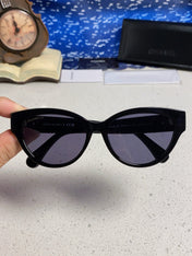CHANEL 26S BUTTERFLY SHAPE IN ACETATE 417194